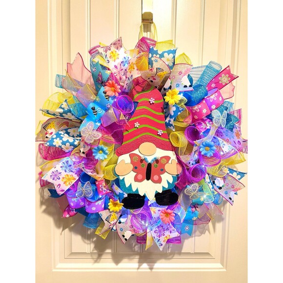 SOLD - Handmade Spring/ Summer Daisy Butterfly Gnome Prelit Ribbon Wreath 22 in - Picture 10 of 11